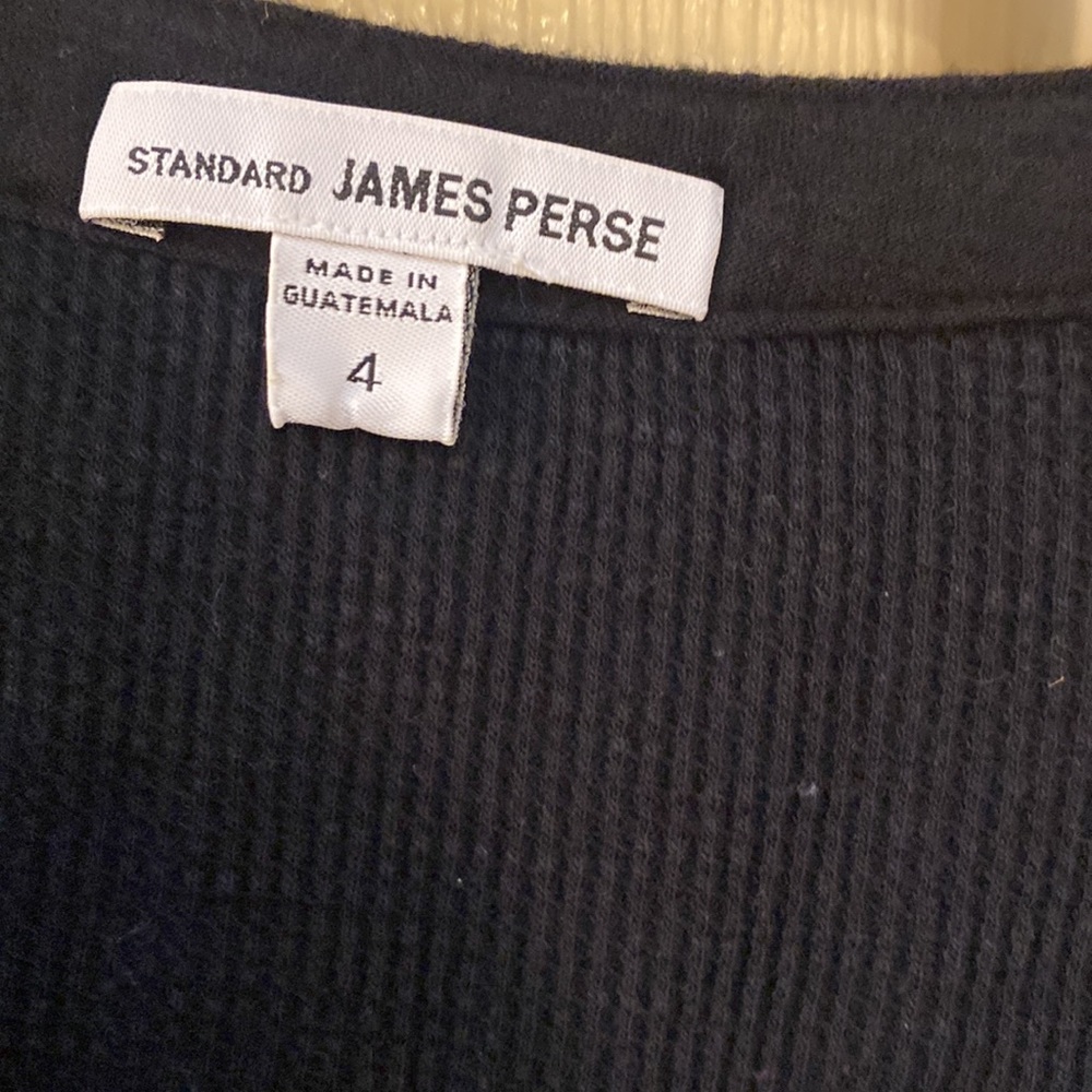 James Peres waffle v neck size 4 (large) VGUC black - Picture 2 of 3